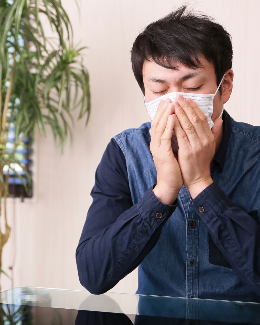 ヒノキミスト マスクにスプレーする使い方 消臭対策
日常で使える除菌消臭スプレー 使用シーン